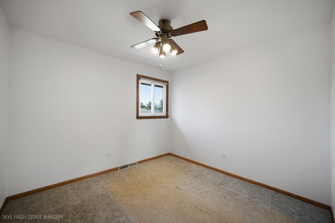 Tiny photo for 7040 W 107th Street, Worth, IL 60482 (MLS # 12744492)