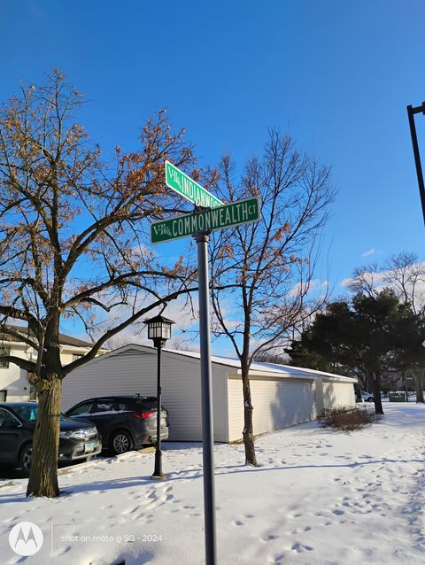 Tiny photo for 945 Commonwealth Court #4, Vernon Hills, IL 60061 (MLS # 12559004)