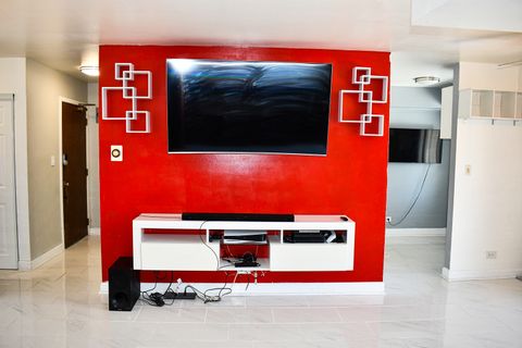 Tiny photo for 945 Commonwealth Court #4, Vernon Hills, IL 60061 (MLS # 12559004)