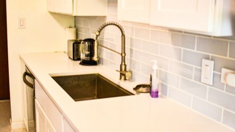 Tiny photo for 945 Commonwealth Court #4, Vernon Hills, IL 60061 (MLS # 12559004)