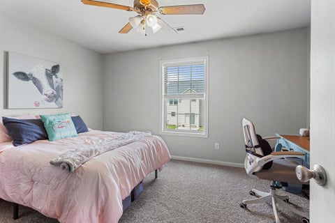 Tiny photo for 1704 Timber Wolf Lane, Mahomet, IL 61853 (MLS # 12660059)