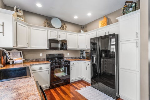 Tiny photo for 1704 Timber Wolf Lane, Mahomet, IL 61853 (MLS # 12660059)