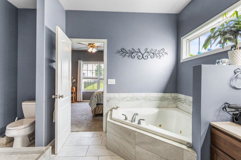 Tiny photo for 1704 Timber Wolf Lane, Mahomet, IL 61853 (MLS # 12660059)