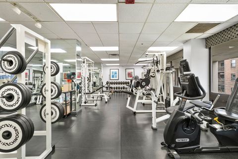 Tiny photo for 5320 N Sheridan Road #403, Chicago, IL 60640 (MLS # 12611517)