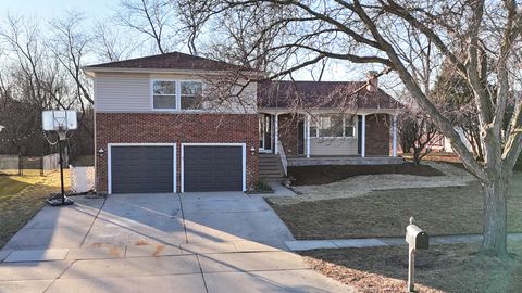 4490 Capstan Drive Hoffman Estates IL 60192