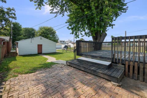 Tiny photo for 433 51st Street, Moline, IL 61265 (MLS # 12721278)