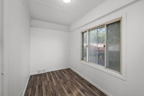 Tiny photo for 433 51st Street, Moline, IL 61265 (MLS # 12721278)