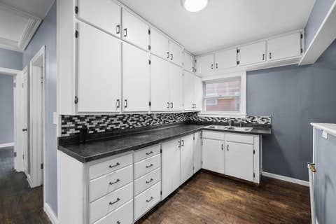 Tiny photo for 433 51st Street, Moline, IL 61265 (MLS # 12721278)