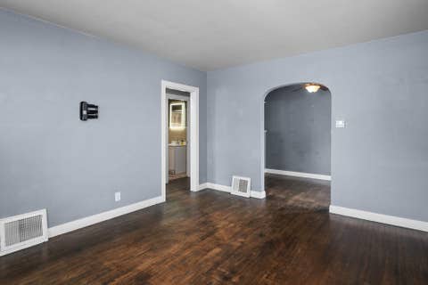 Tiny photo for 433 51st Street, Moline, IL 61265 (MLS # 12721278)