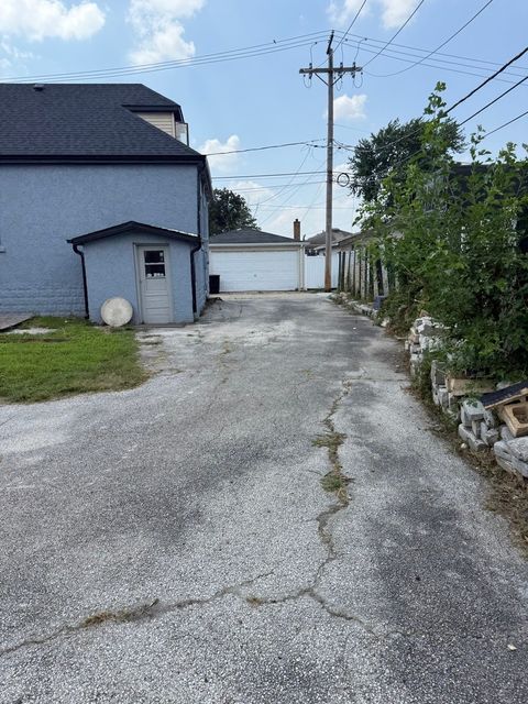 Tiny photo for 5712 W 56th Street, Chicago, IL 60638 (MLS # 12472499)