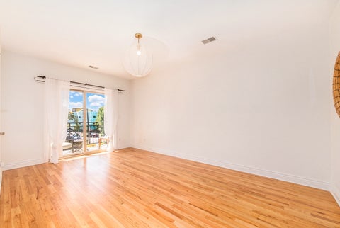 Tiny photo for 5630 W Goodman Street #301, Chicago, IL 60630 (MLS # 12774389)