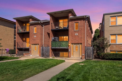 Photo of 5630 W Goodman Street #301, Chicago, IL 60630 (MLS # 12774389)
