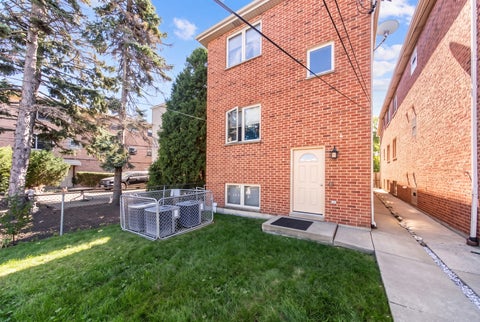 Tiny photo for 5630 W Goodman Street #301, Chicago, IL 60630 (MLS # 12774389)