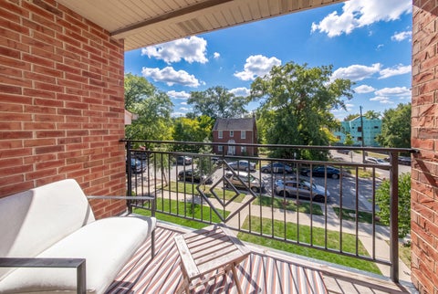Tiny photo for 5630 W Goodman Street #301, Chicago, IL 60630 (MLS # 12774389)