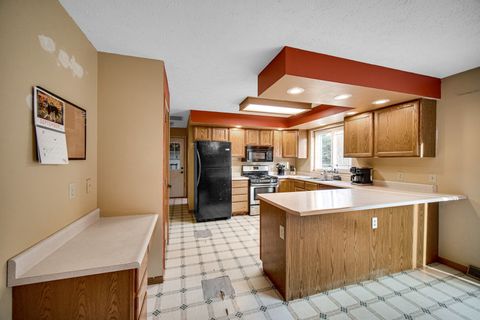 Tiny photo for 15598 E 3500N Road, Momence, IL 60954 (MLS # 12487799)