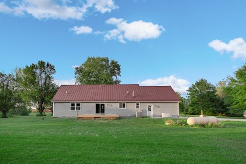 Tiny photo for 15598 E 3500N Road, Momence, IL 60954 (MLS # 12487799)
