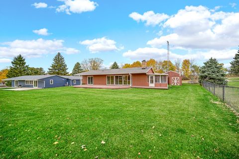 Tiny photo for 7427 Mccurry Road, Roscoe, IL 61073 (MLS # 12511449)