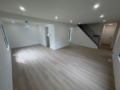 Tiny photo for 844 Marina Terrace W, Bartlett, IL 60103 (MLS # 12702112)