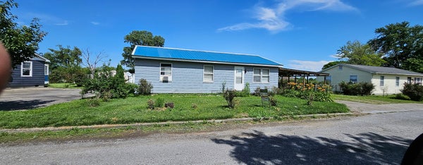 99 IROQUOIS ST, MC CLURE, IL 62957 - Image f3d3684cf633b2e7c8a92a027f3ff6fd/2462539439