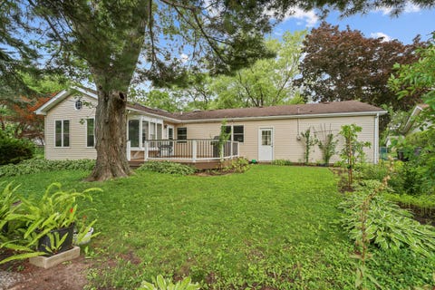 Tiny photo for 458 Patton Drive, Buffalo Grove, IL 60089 (MLS # 12729871)
