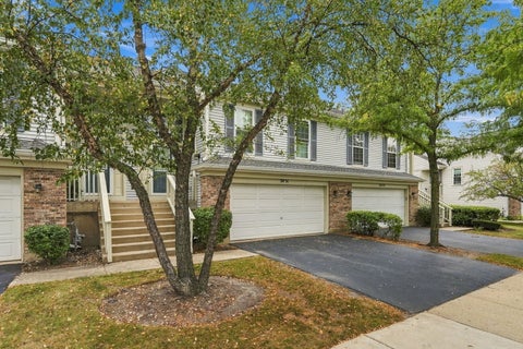 Tiny photo for 2651 S Cedar Glen Drive, Arlington Heights, IL 60005 (MLS # 12761203)