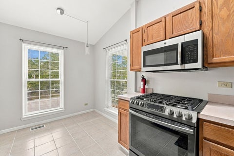 Tiny photo for 2651 S Cedar Glen Drive, Arlington Heights, IL 60005 (MLS # 12761203)