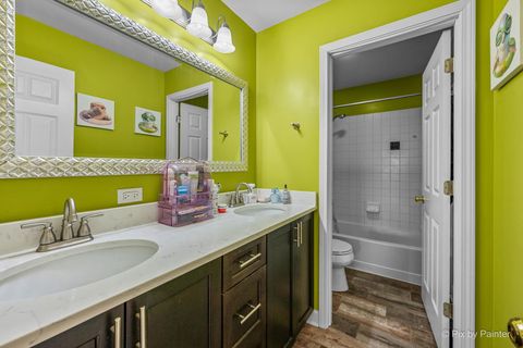 Tiny photo for 130 Norman Drive, McHenry, IL 60050 (MLS # 12679264)