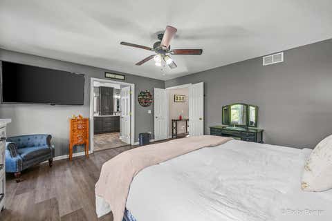 Tiny photo for 130 Norman Drive, McHenry, IL 60050 (MLS # 12679264)