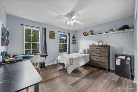 Tiny photo for 130 Norman Drive, McHenry, IL 60050 (MLS # 12679264)