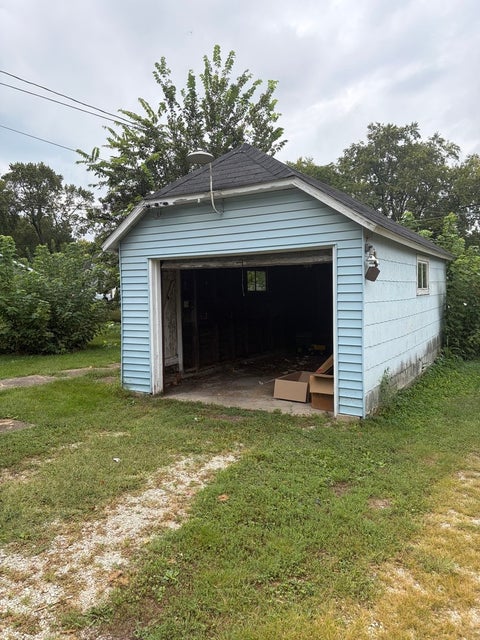 Tiny photo for 105 N Center Street, Gardner, IL 60424 (MLS # 12712928)