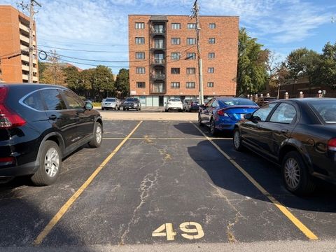 Tiny photo for 414 Clinton Place #302, River Forest, IL 60305 (MLS # 12485100)