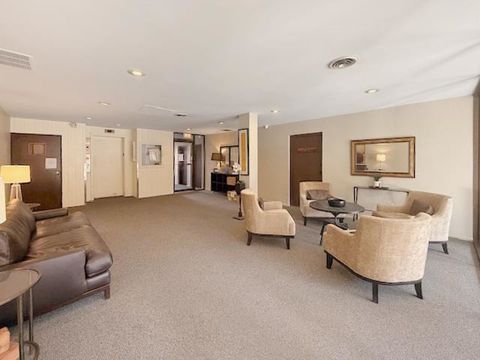 Tiny photo for 414 Clinton Place #302, River Forest, IL 60305 (MLS # 12485100)