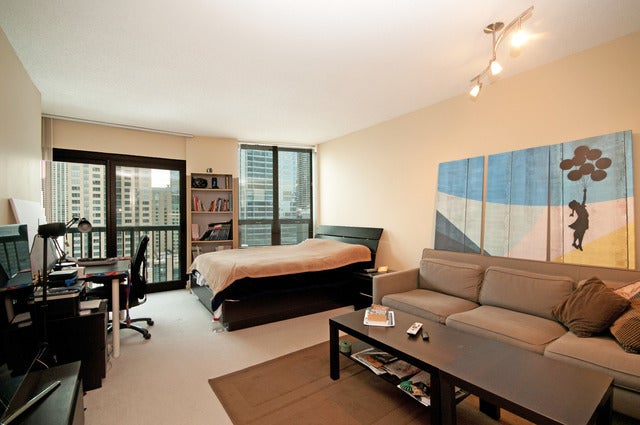 400 N LaSalle Boulevard 2203
