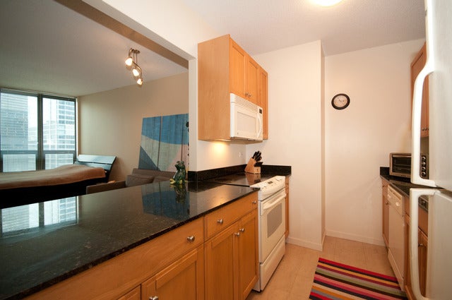 400 N LaSalle Boulevard 2203