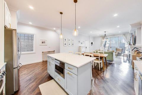 Tiny photo for 2510 W Iowa Street #1, Chicago, IL 60622 (MLS # 12547097)
