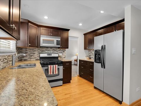 Tiny photo for 6796 Red Wing Drive, Woodridge, IL 60517 (MLS # 12533701)