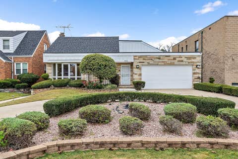 Photo of 9152 S Michigan Avenue, Chicago, IL 60619 (MLS # 12728747)