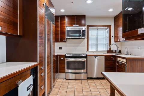 Tiny photo for 9152 S Michigan Avenue, Chicago, IL 60619 (MLS # 12728747)