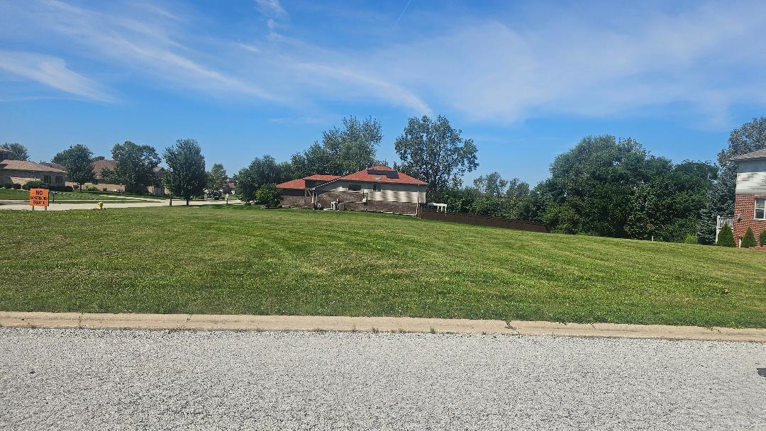 969 Regent Drive