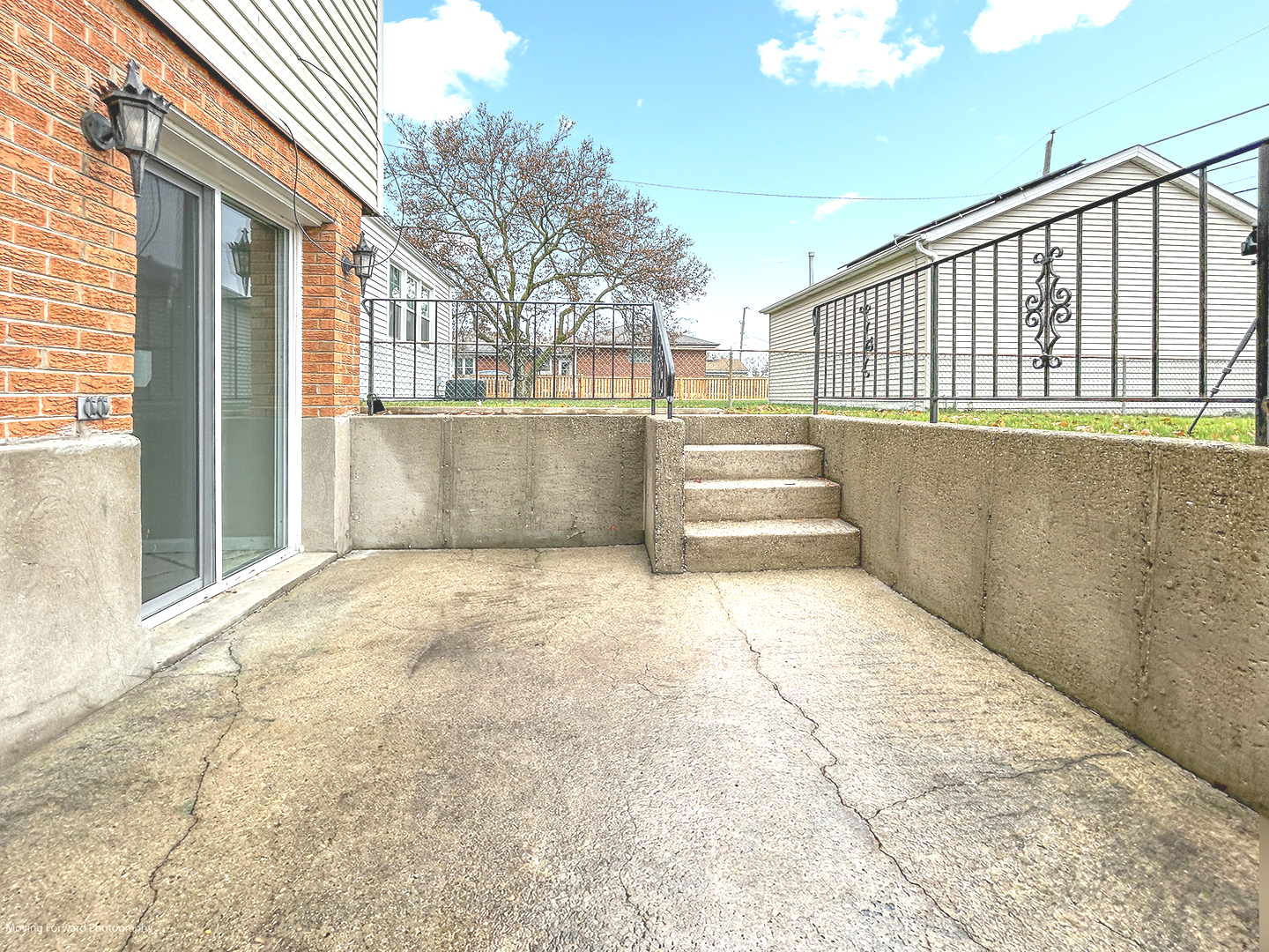 Niles, Illinois 60714, United States, 3 Bedrooms Bedrooms, ,2 BathroomsBathrooms,Residential,Active,252745