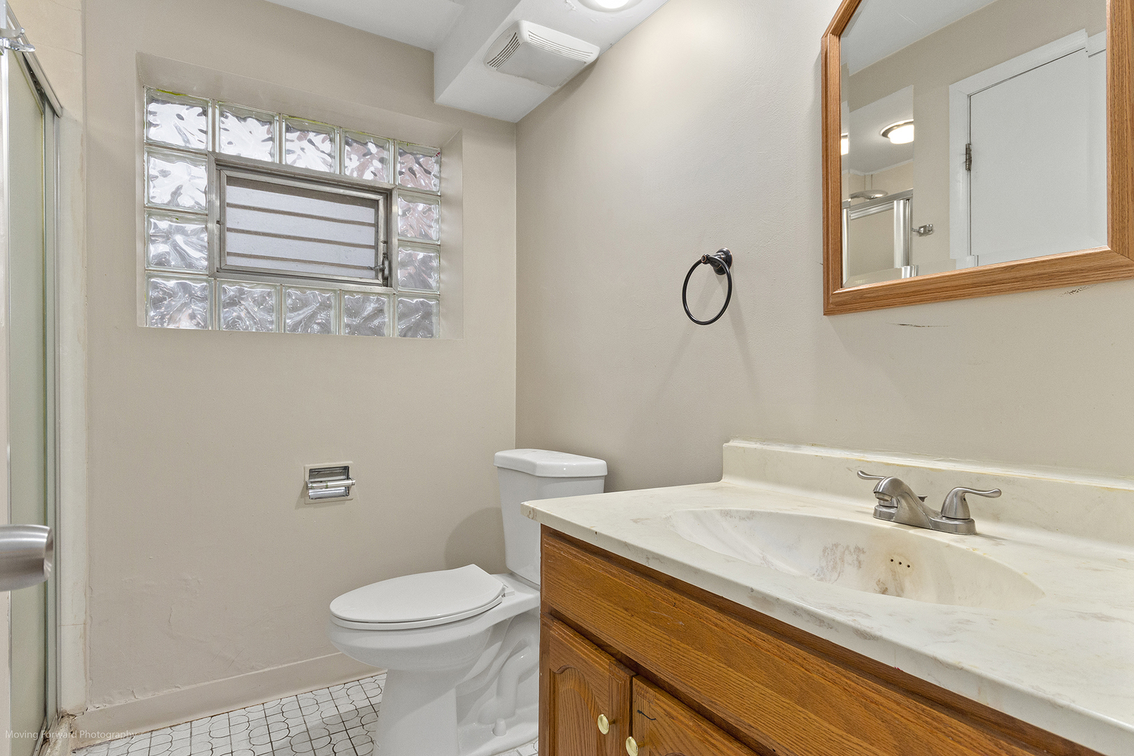 Niles, Illinois 60714, United States, 3 Bedrooms Bedrooms, ,2 BathroomsBathrooms,Residential,Active,252745