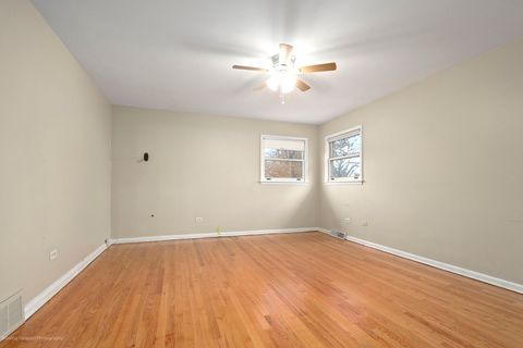 Tiny photo for 8311 N Olcott Avenue, Niles, IL 60714 (MLS # 12529503)