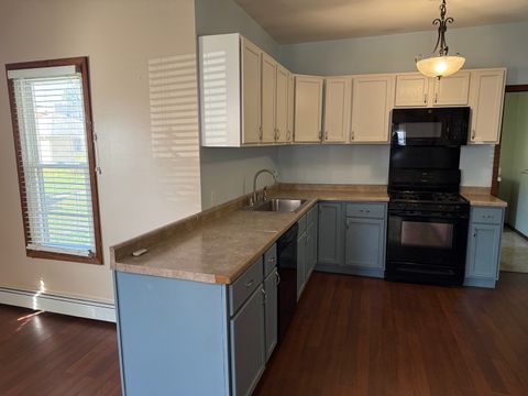 Tiny photo for 424 E 1st Street, Oglesby, IL 61348 (MLS # 12439842)