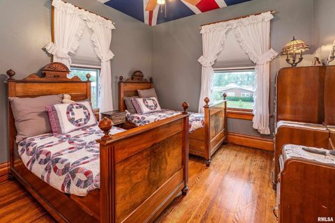 Tiny photo for 540 E MAIN Street, Duquoin, IL 62832 (MLS # 12686284)