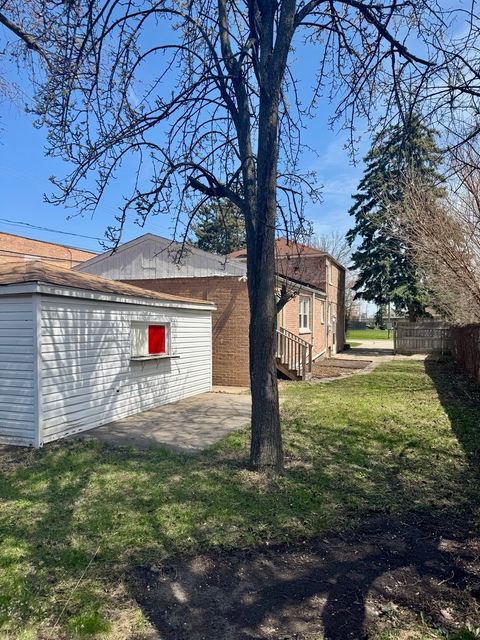 Tiny photo for 2218 S 11th Avenue, Broadview, IL 60155 (MLS # 12553071)