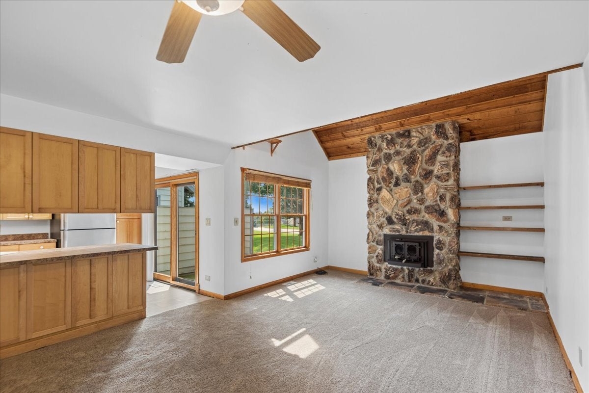 722 SHEPARD Court -