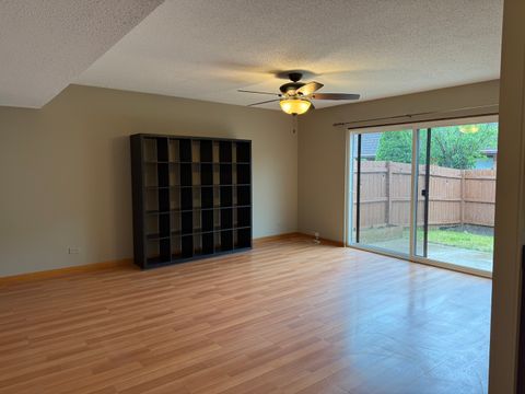 Tiny photo for 1910 Heatherway Lane #19, New Lenox, IL 60451 (MLS # 12698699)