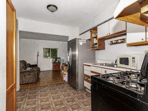 Tiny photo for 218 Bedford Road, Bolingbrook, IL 60440 (MLS # 12421211)