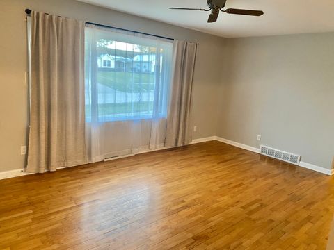 Tiny photo for 125 Arthur Drive, Woodstock, IL 60098 (MLS # 12516642)