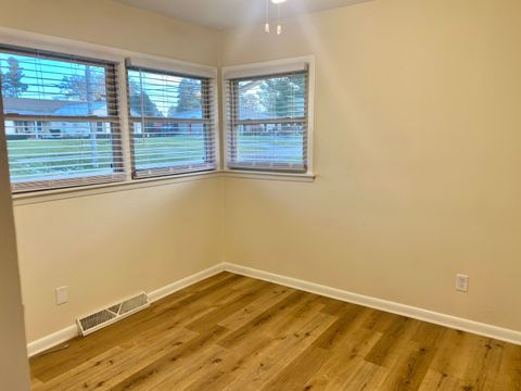 Tiny photo for 125 Arthur Drive, Woodstock, IL 60098 (MLS # 12516642)